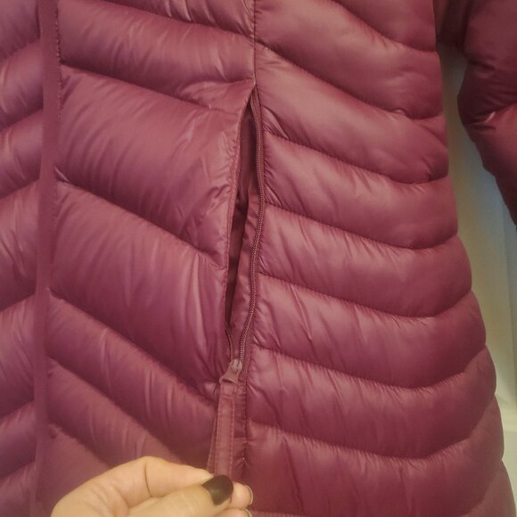 Columbia Autumn Park Down Mid Jacket in Marionberry - Picture 10 of 14